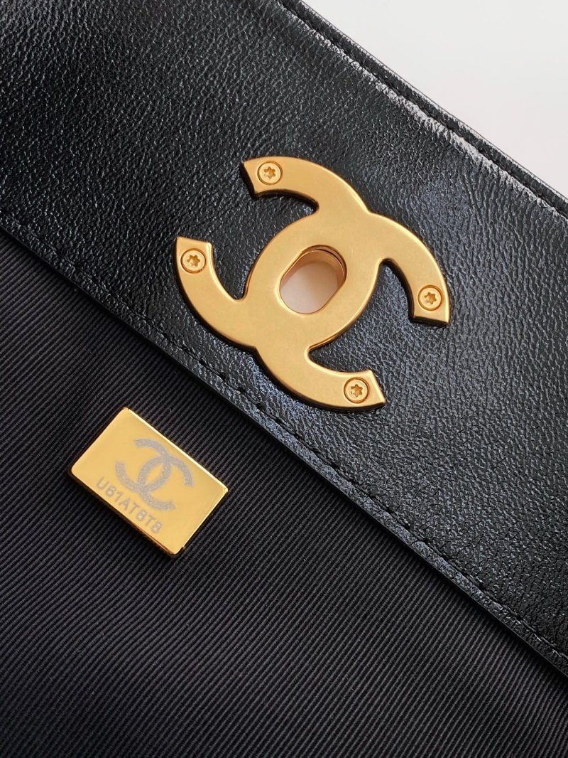 Ch**el shopping bags